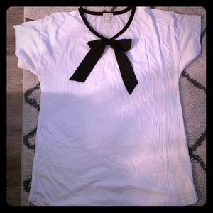 Jcrew T-shirt with bow detail at neck